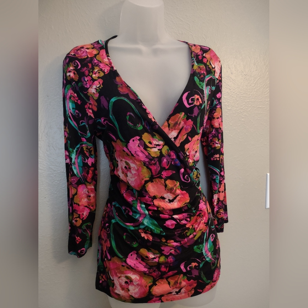 Cable & Gauge Floral Faux Wrap Top | Vibrant Pink & Teal Abstract Print | Size M - Picture 3 of 11